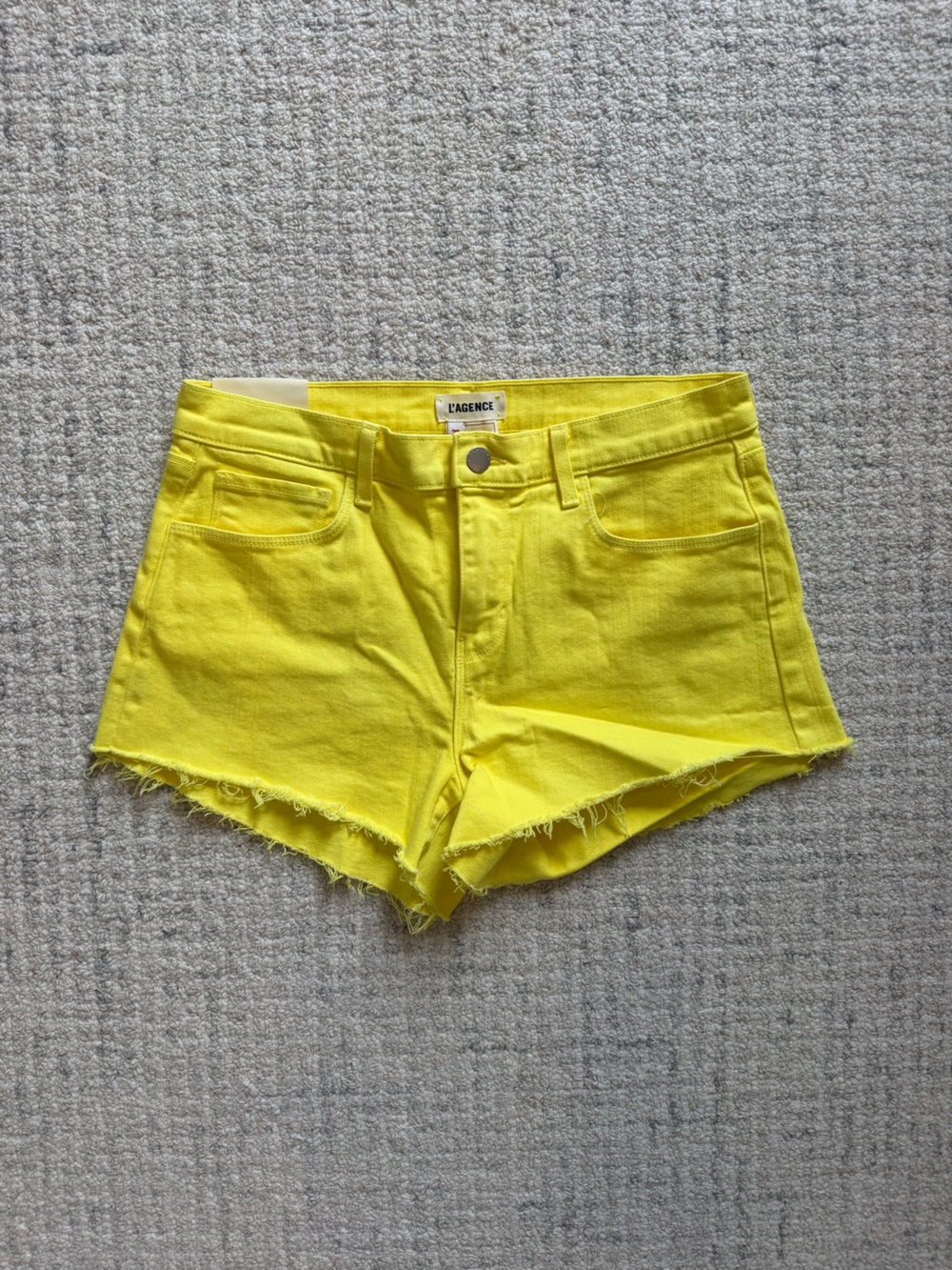 L’AGENCE Shorts